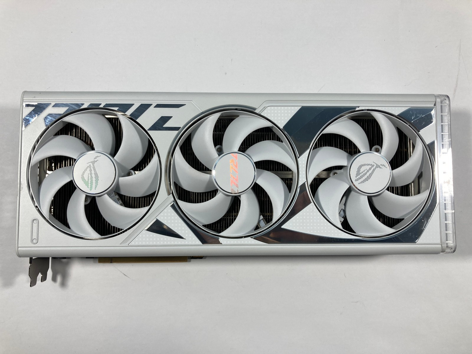 Rtx 4090 24Gb Graphics Card - BH 2 1 AL 1 VER